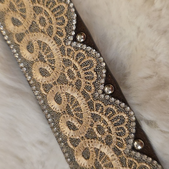Angel Ranch Western Silver Rhinestone Lace Scalloped Feminine Belt Womens S - Picture 12 of 13